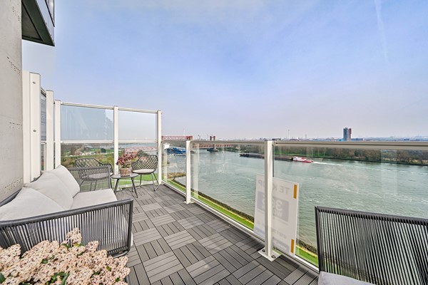 Medium property photo - Hongerlandsedijk 180, 3201 LW Spijkenisse